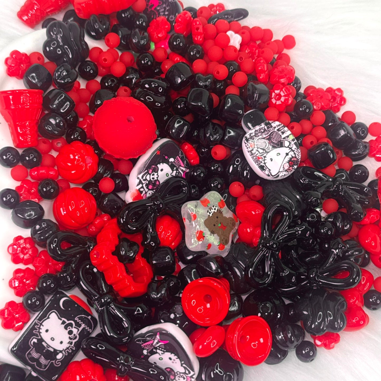 Mélange de perles Rouge et Noir Kiki