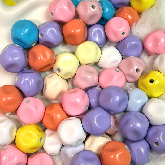 Perles colorées Polygone 14mm