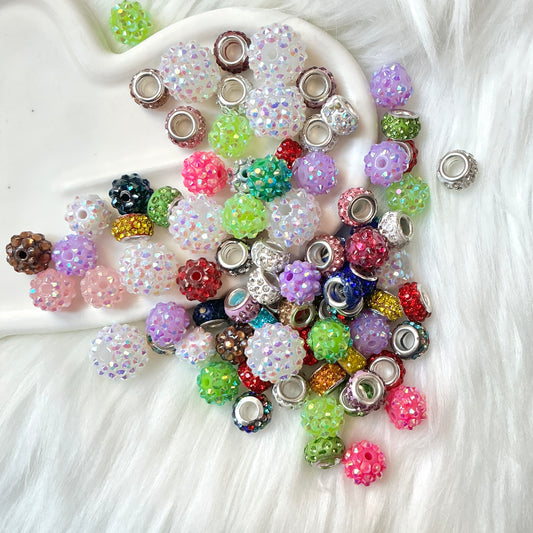 Mélange de perles strass